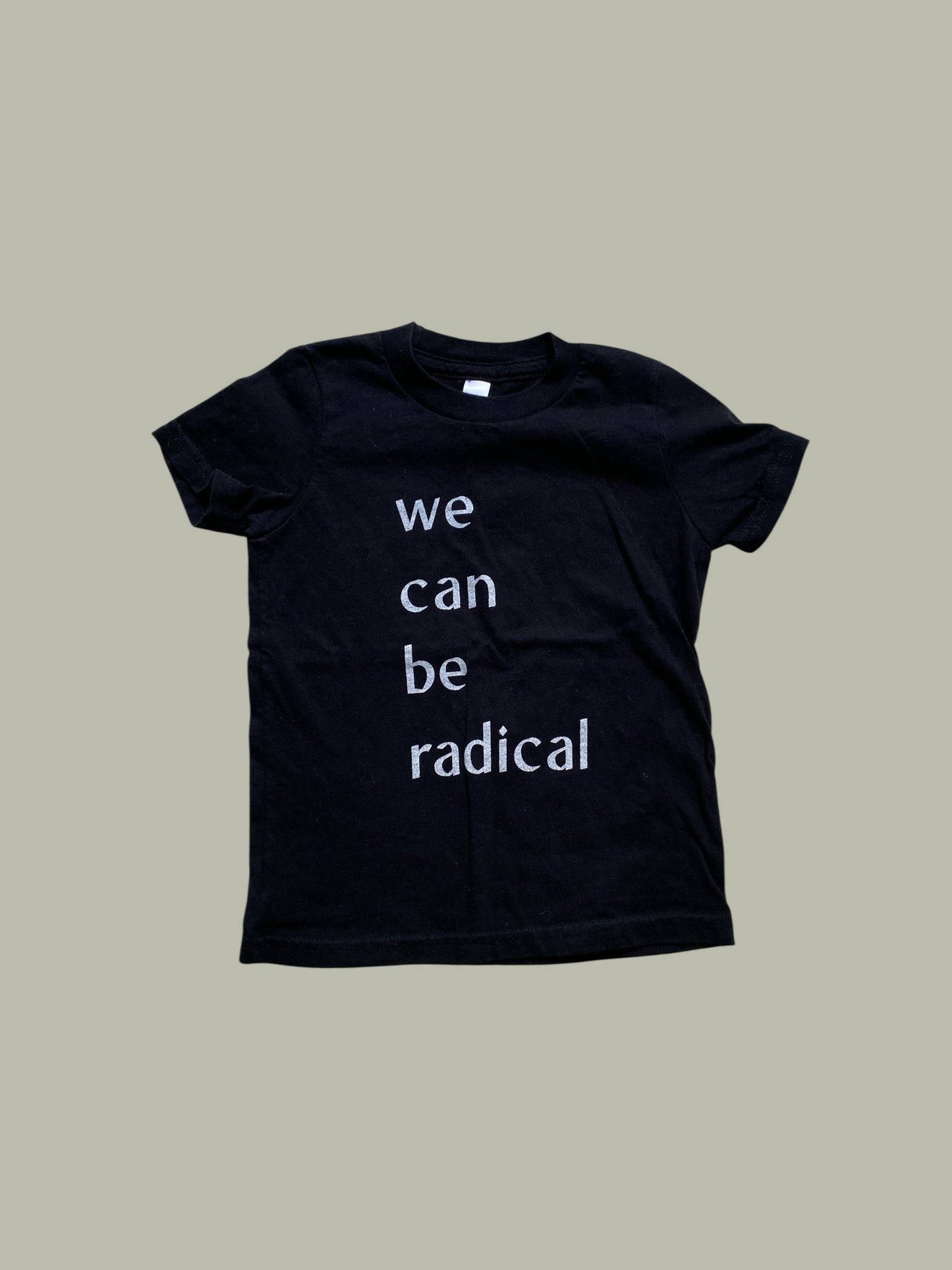 Black cotton t-shirt 'We can be radical' 2Y