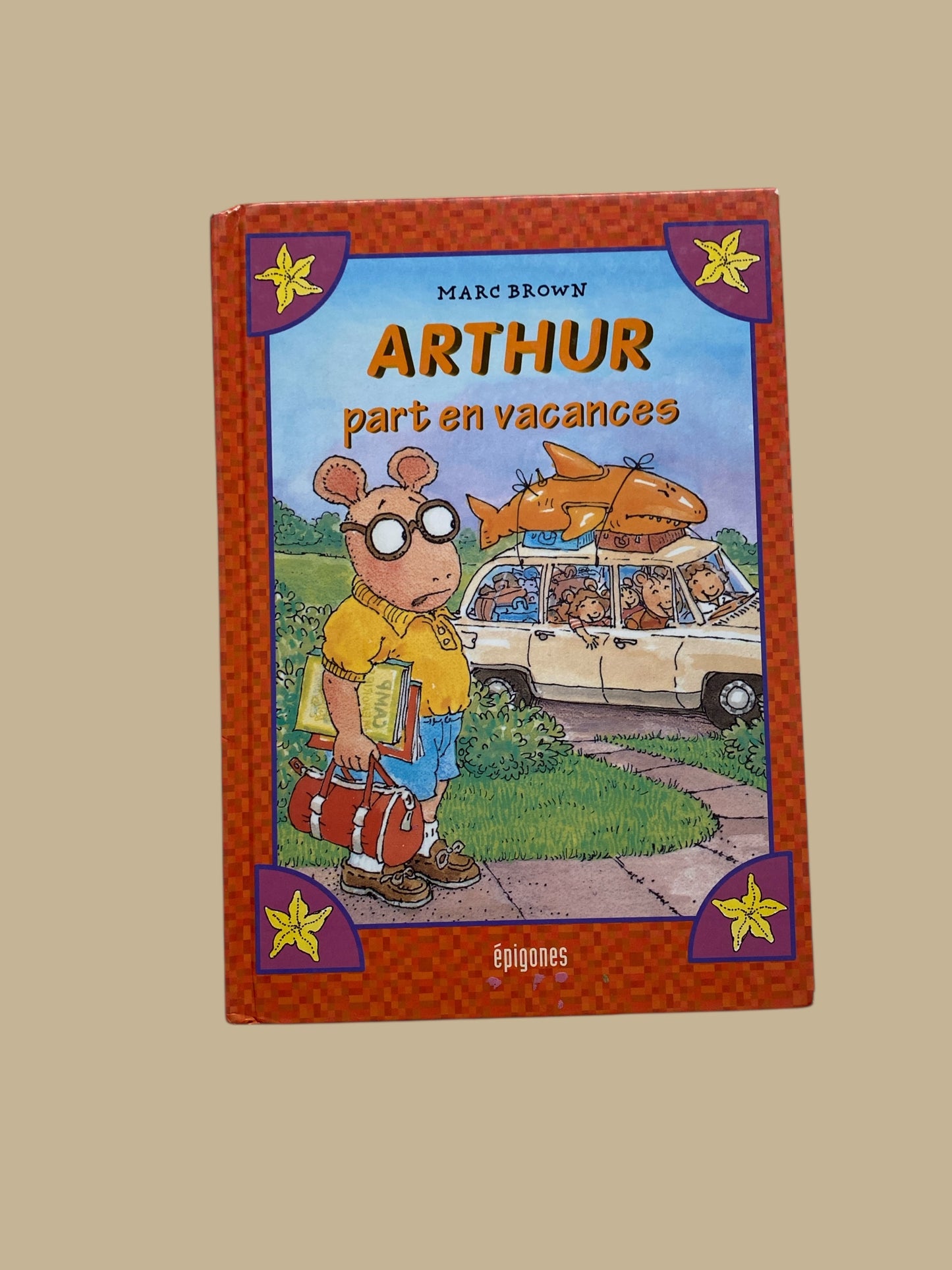 FRENCH Arthur part en vacances