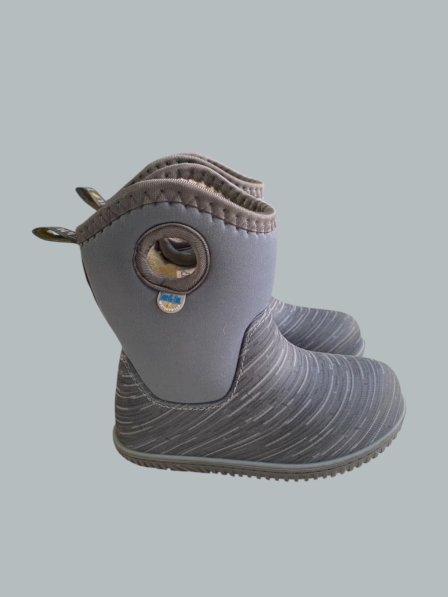 Toasty Dry Lite winter boots in grey 8 US Little Kid | Jan & Jul