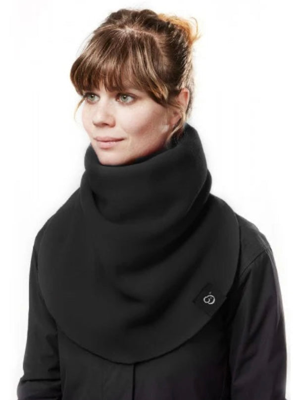 Fleece baby wearing neck garter | Kokoala