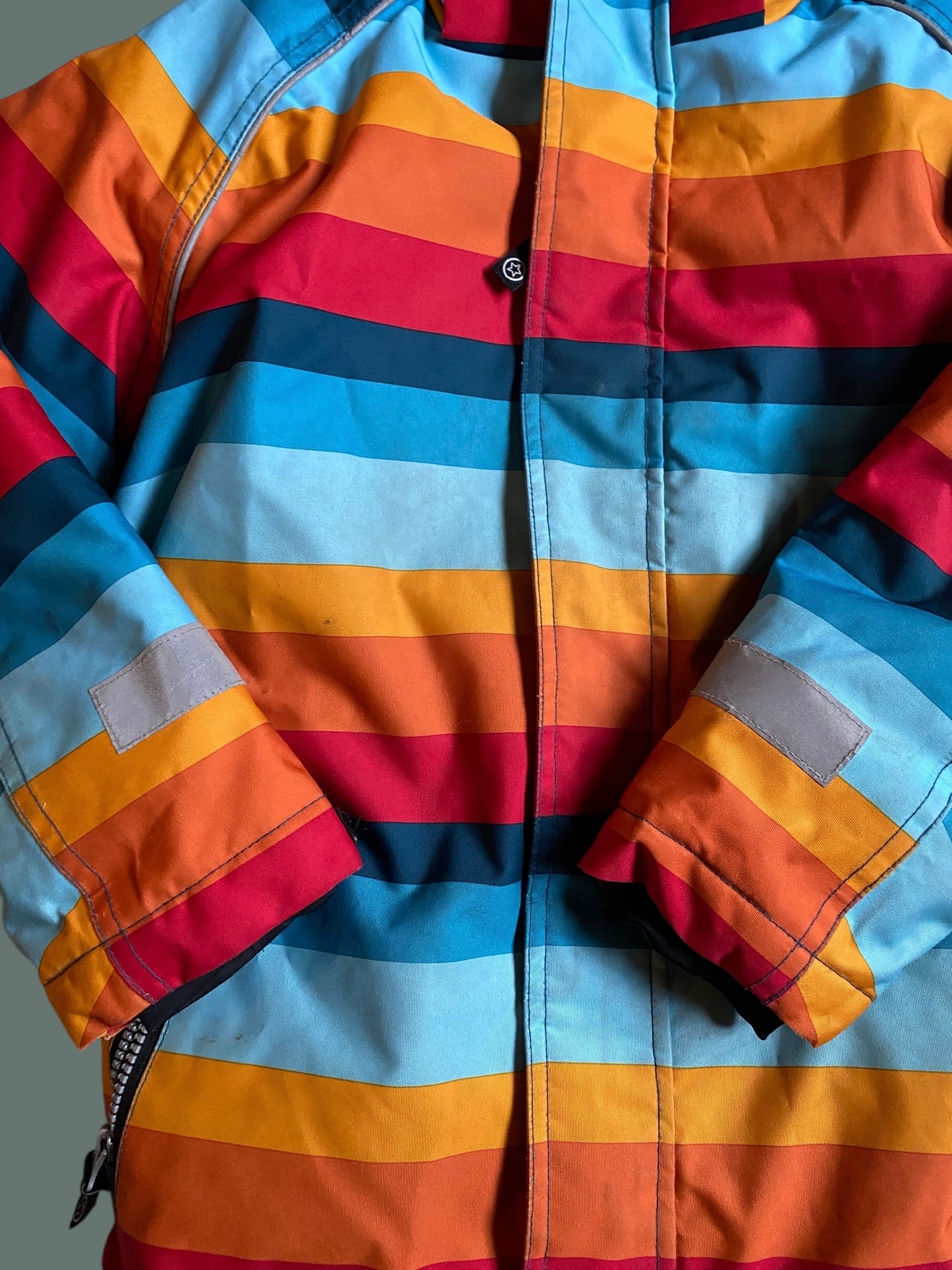 Striped winter snowsuit size 6-7 (122) | Villervalla