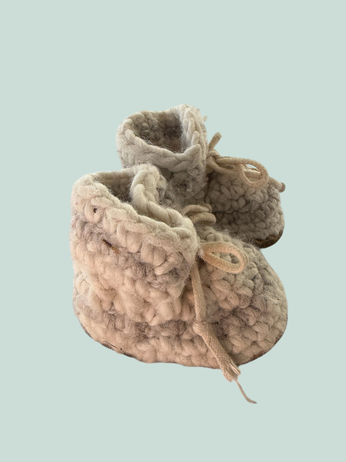Cream wool slippers 4US Little Kid | Padraig