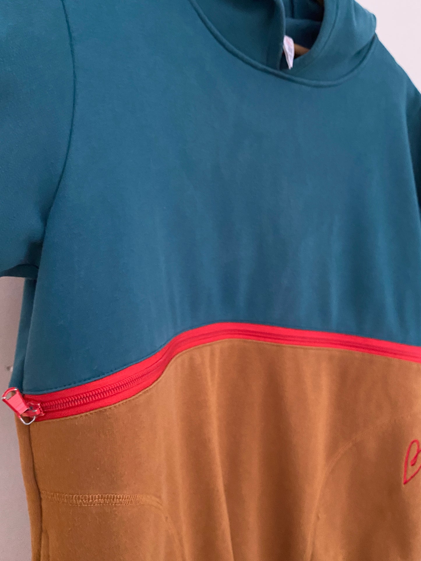 Nursing sweater adult large | Latched Mama