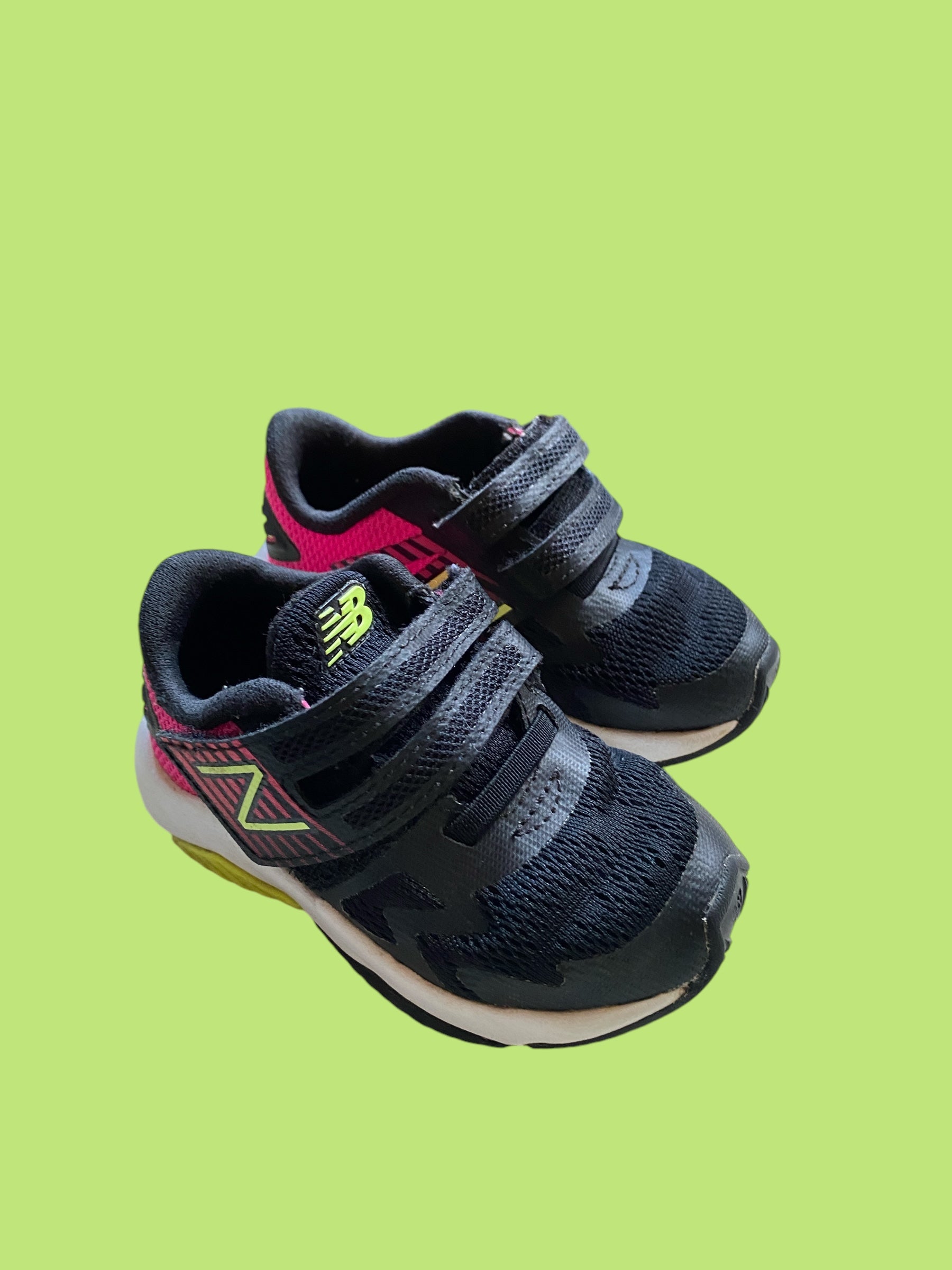 Baby new balance velcro best sale