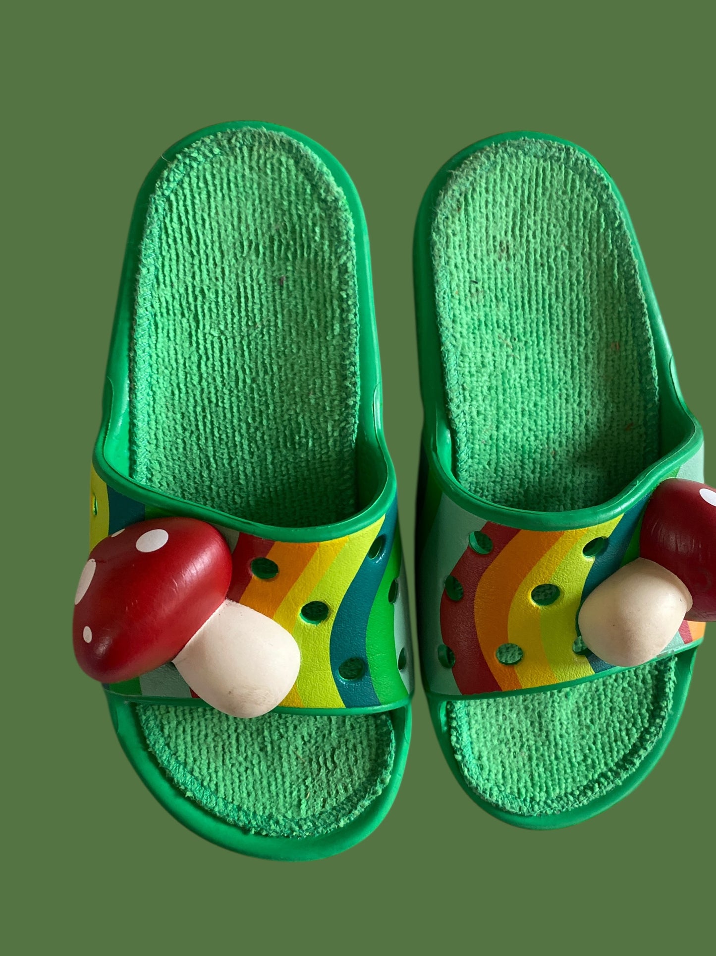 Mushroom sandals with Terry liner 11US Little Kids | Crocs