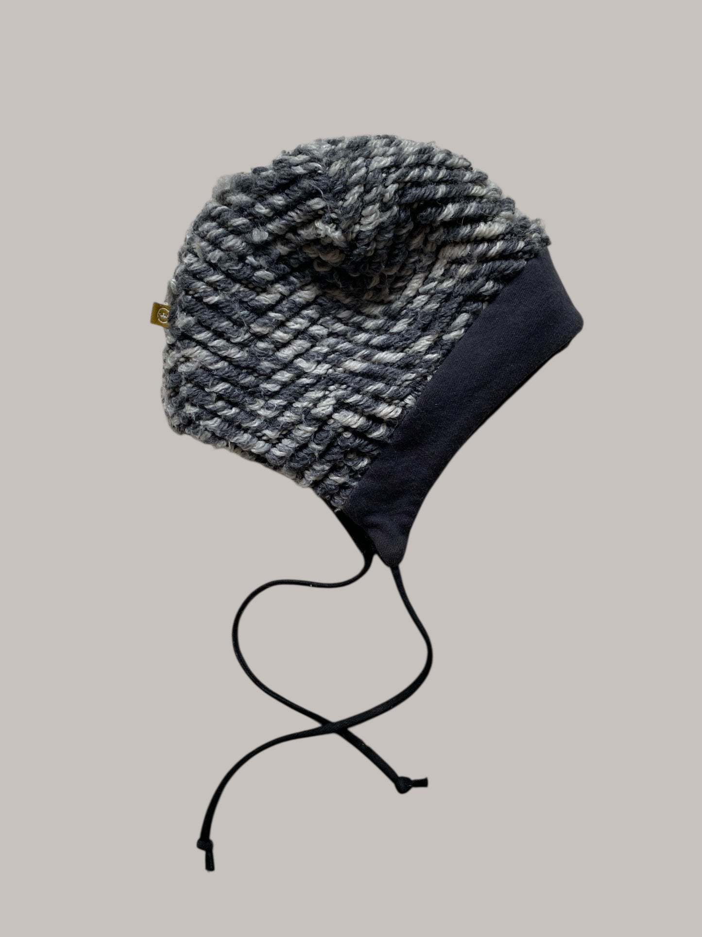 Fleece lined wool blend winter bonnet ~0-12m (S) | Cokluch