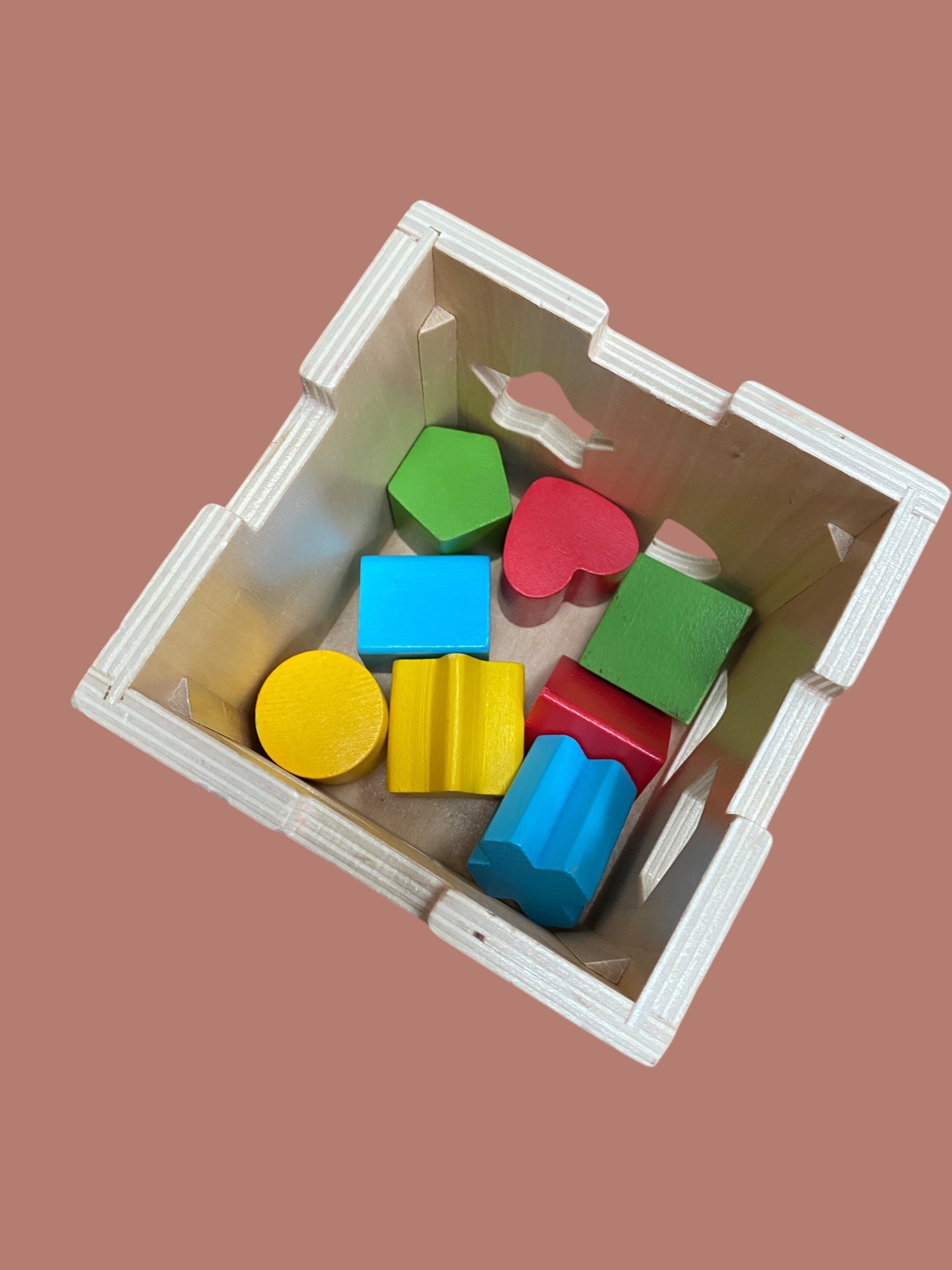 Wooden shape sorting cube | Addo Play