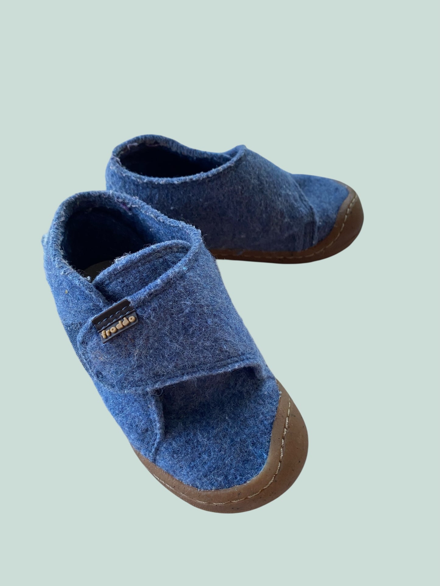 Blue wool slippers size 5/5.5 US Little Kids (21) | Froddo