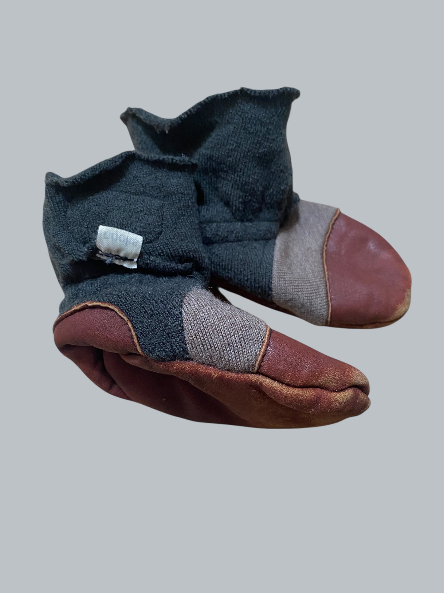 Upcycled wool/leather booties 0-6m | Nooks