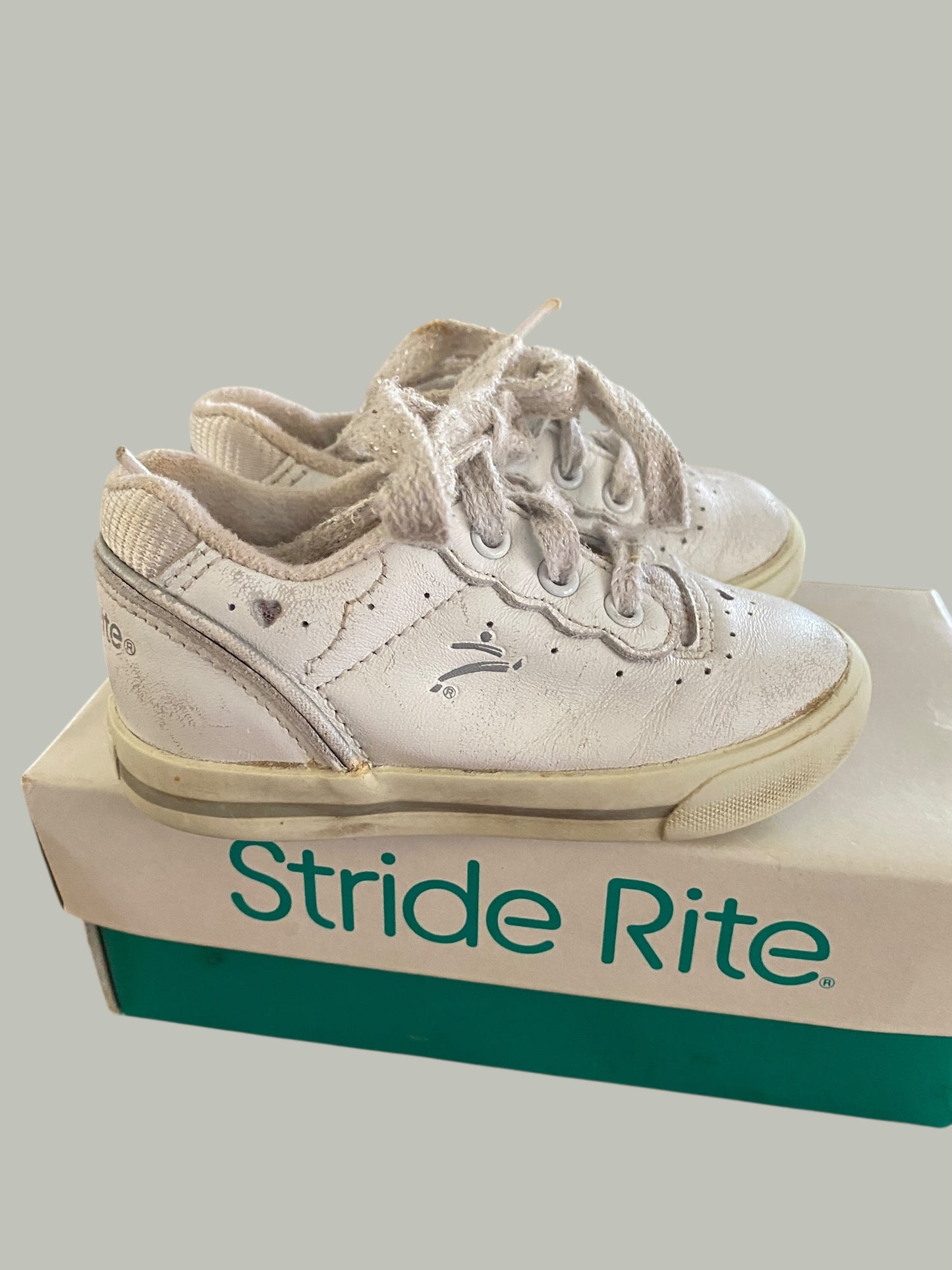 Vintage sneakers 5.5 US Little Kiddos | Stride Rite