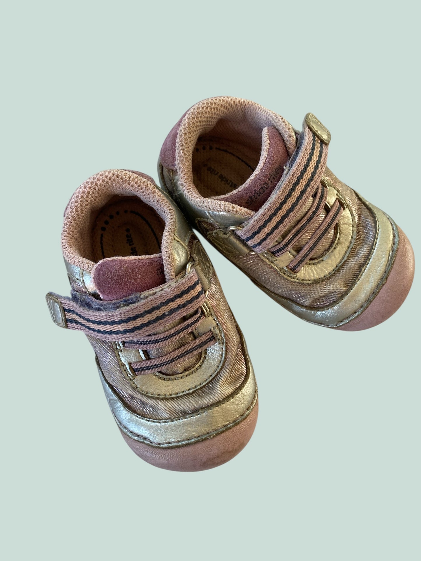 Pink shiny soft shoes 6US Little KIds | Stride Rite