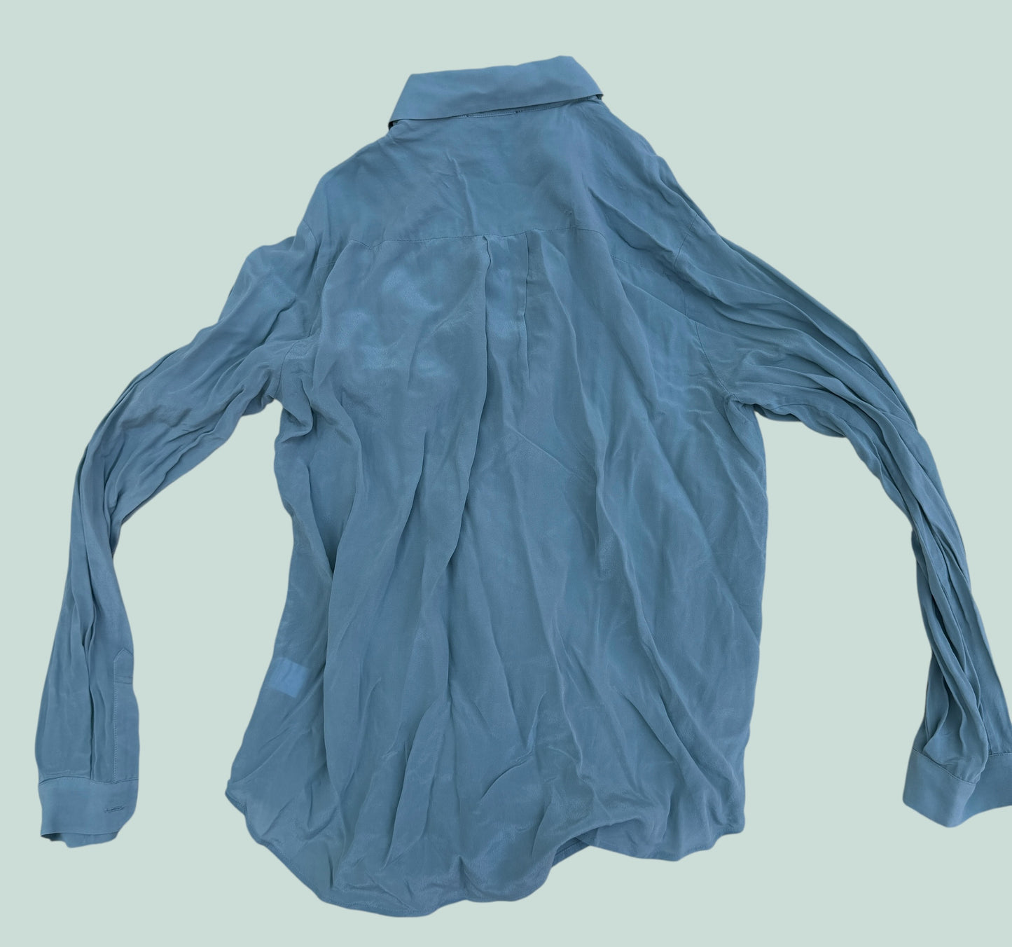 Light blue 100% silk blouse medium| EnThread