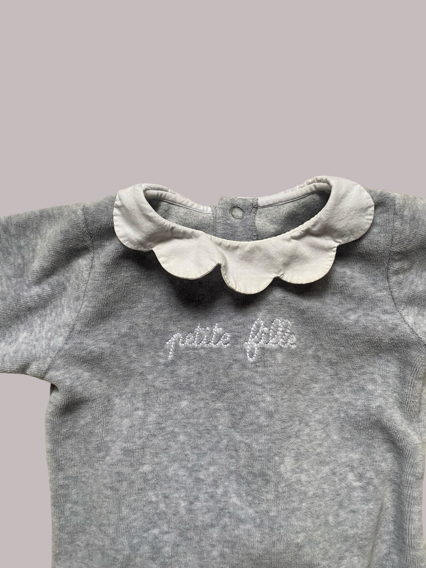 Grey velour onesie 'Petite Fille' 6m | Jacardi