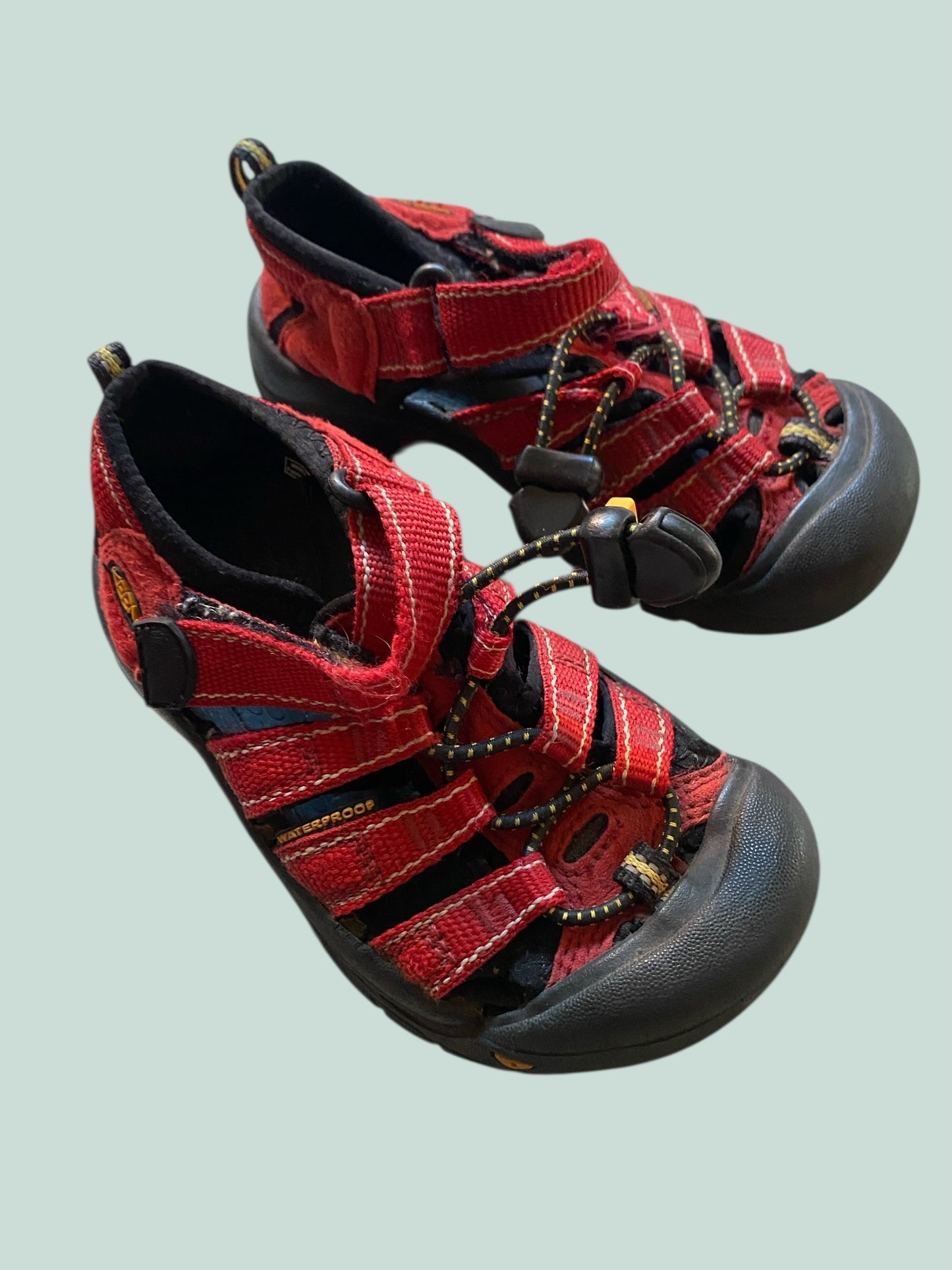 Velcro sandals 10US } Keen