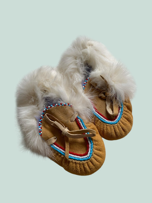 Leather moccasin booties with fur size 8US Little Kids