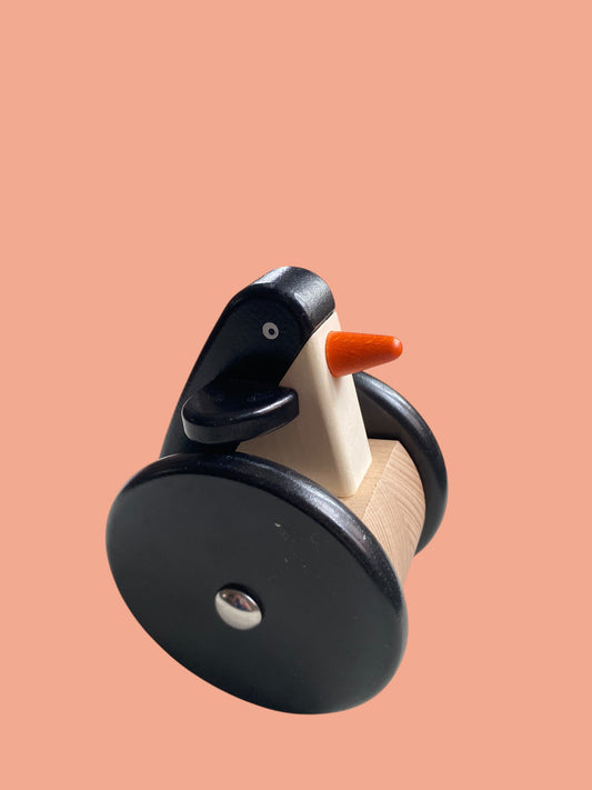 Penguin Wobbling Rocker | Bajo