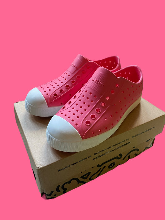 Jefferson pink sandals 13 US Little Kid | Natives