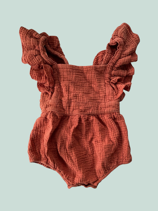 Rust muslin pinafore romper with snaps~ 2Y