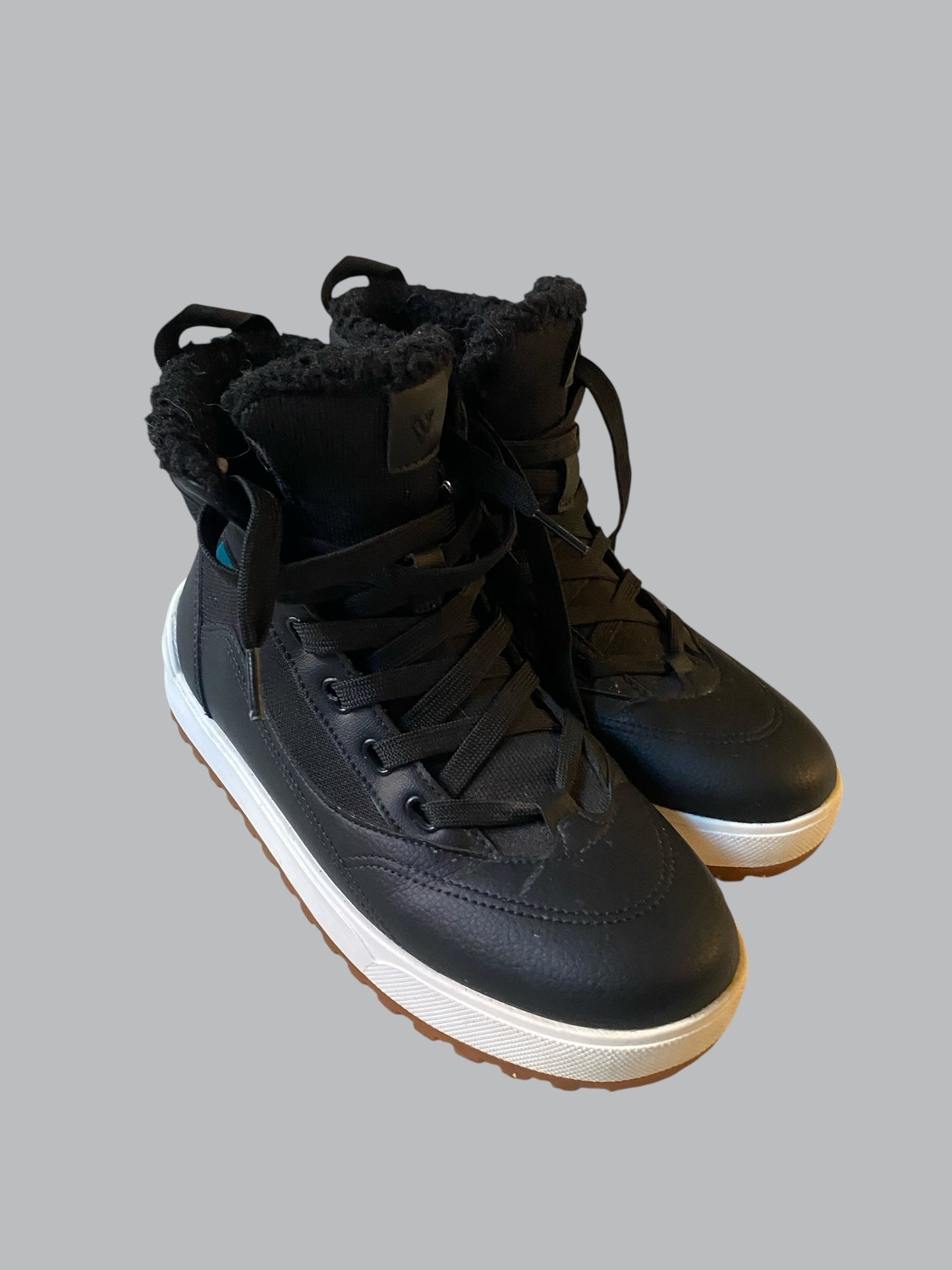 Lightweight waterproof high top winter boots women's 7 US | Vessi