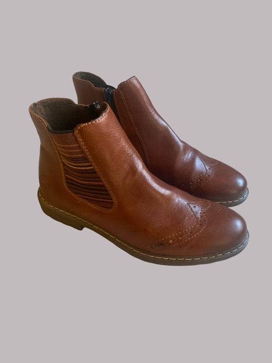 Faux leather Chelsea boots women's 7 US (38) | Rieker