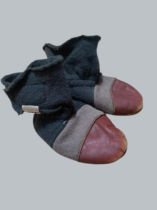 Upcycled wool/leather booties 0-6m | Nooks