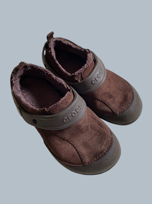 Brown Dawson fleece lined suede slip on shoes 12 US Little Kid | Crocs