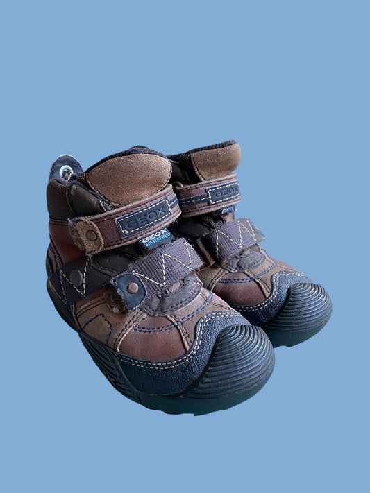 Waterproof winter boots 9 US Little Kid | Geox