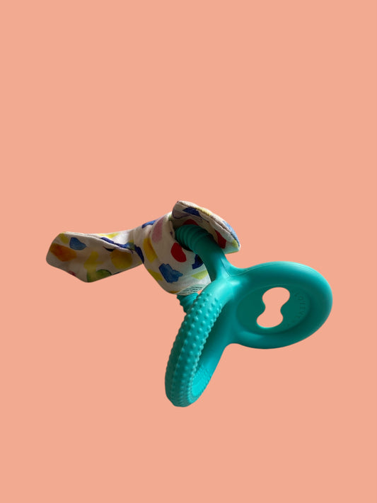 Teether and crinkle toy | Lovevery