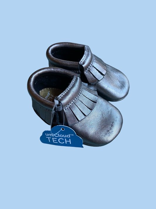 Early walker shoes 3.5 US Little Kids | Umi