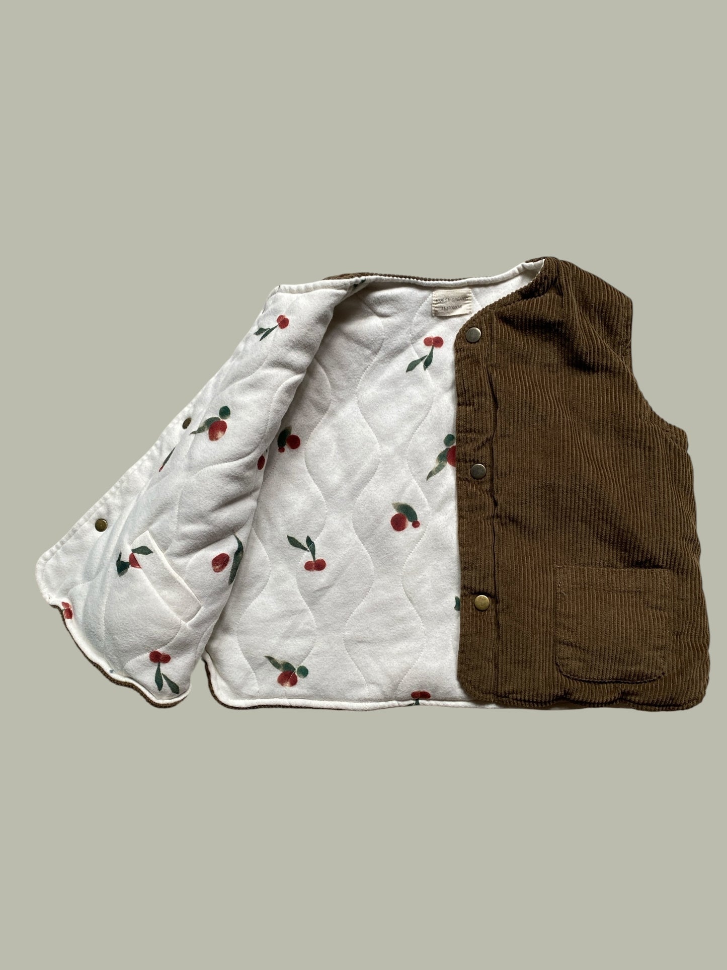 Organic cotton reversible corduroy vest with fruit print lining 2-3Y | Norsu Organic