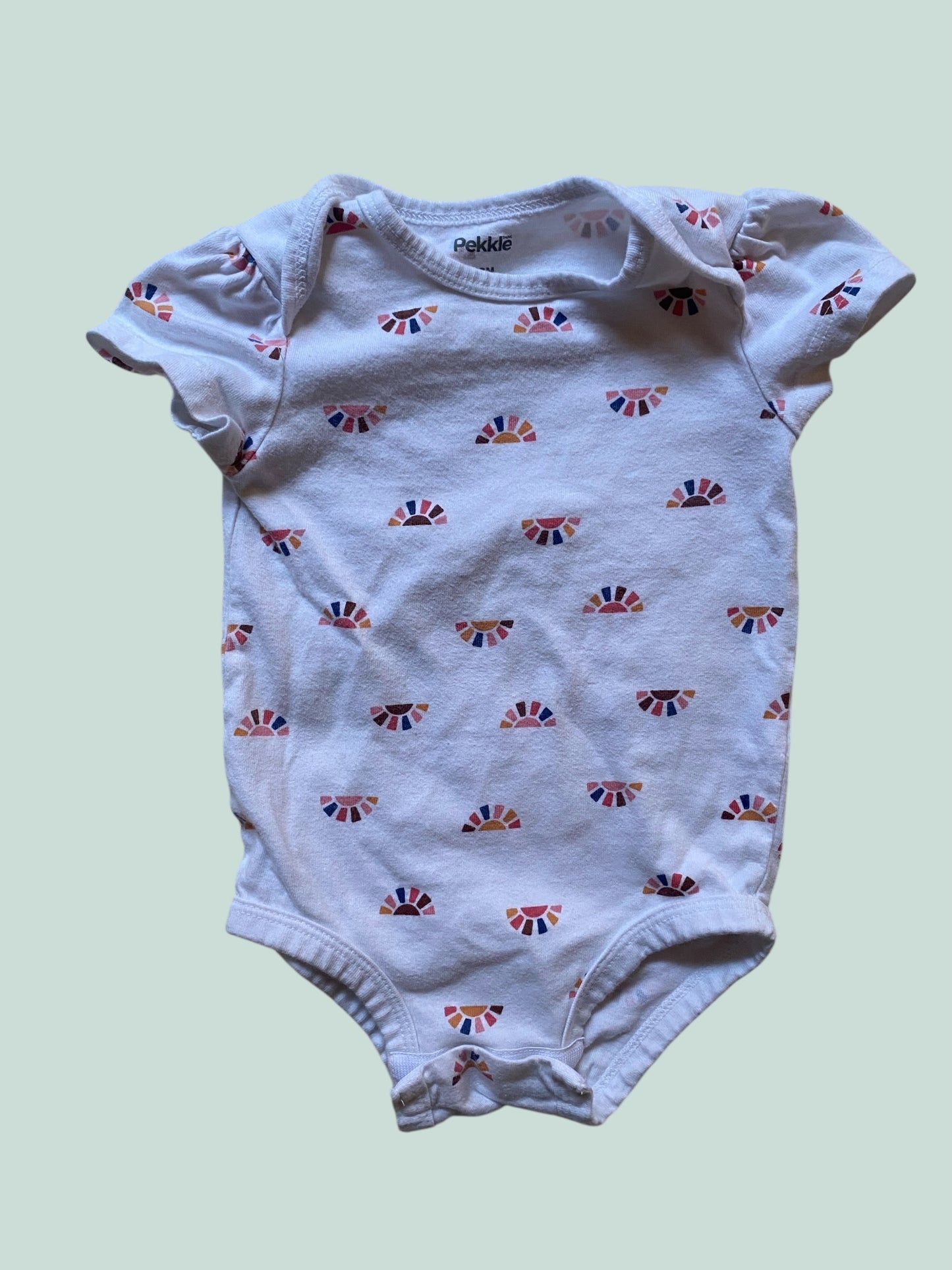 Cotton rainbow onesie 12m | Pekkle