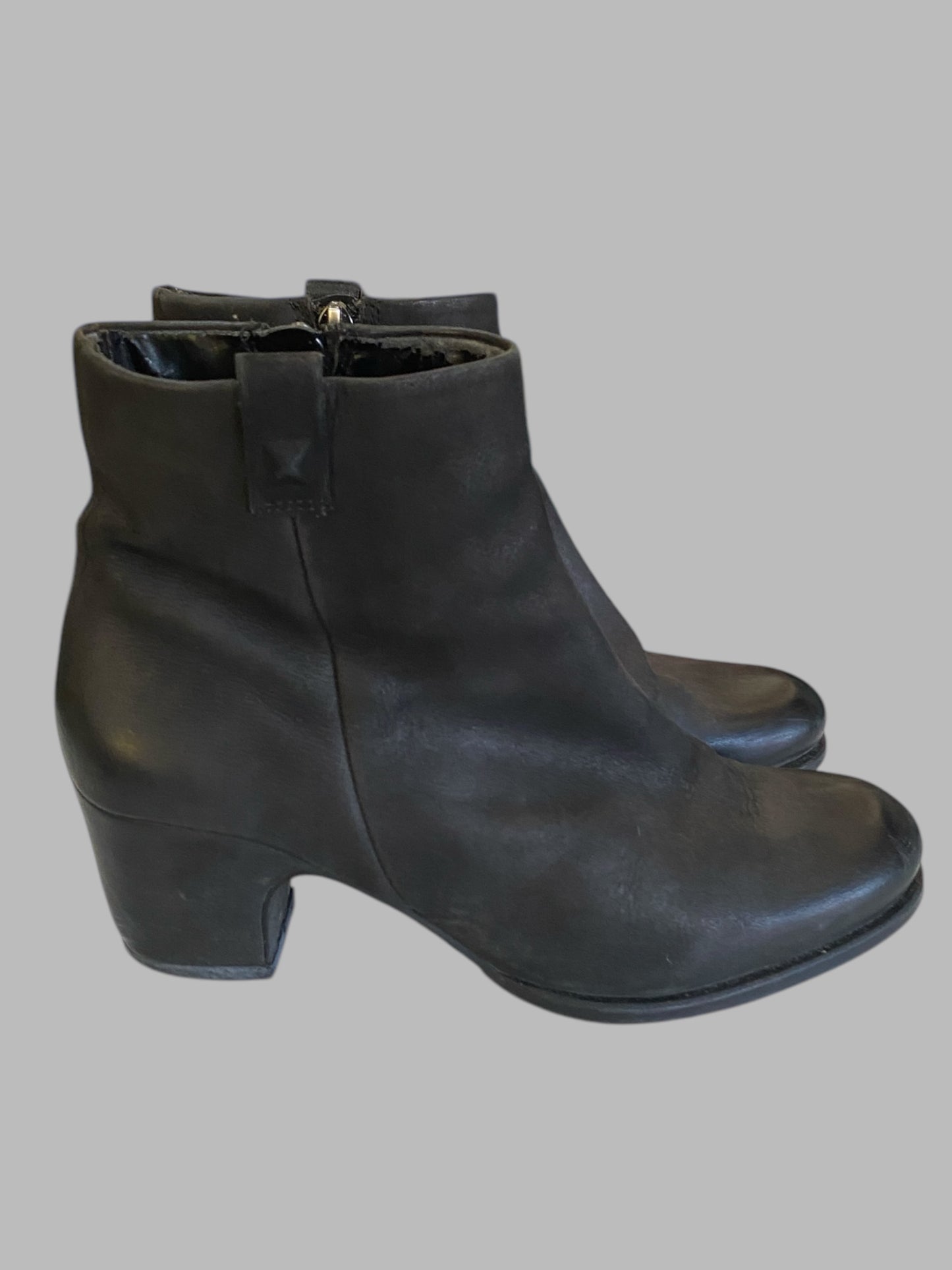 Soft leather boots size 6/6.5 (37) | Ecco