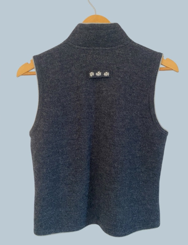 Dark grey wool sleeveless zip-Up vest women’s small | Woolrich