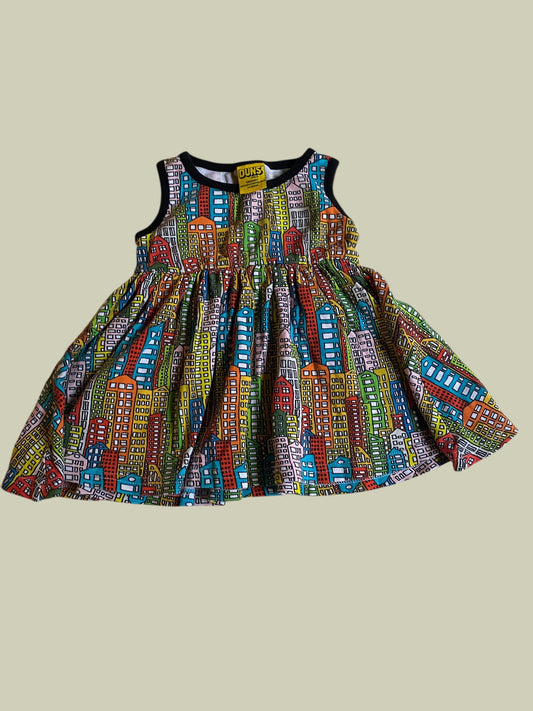 Organic cotton city print dress 9-12m | Duns Sweden