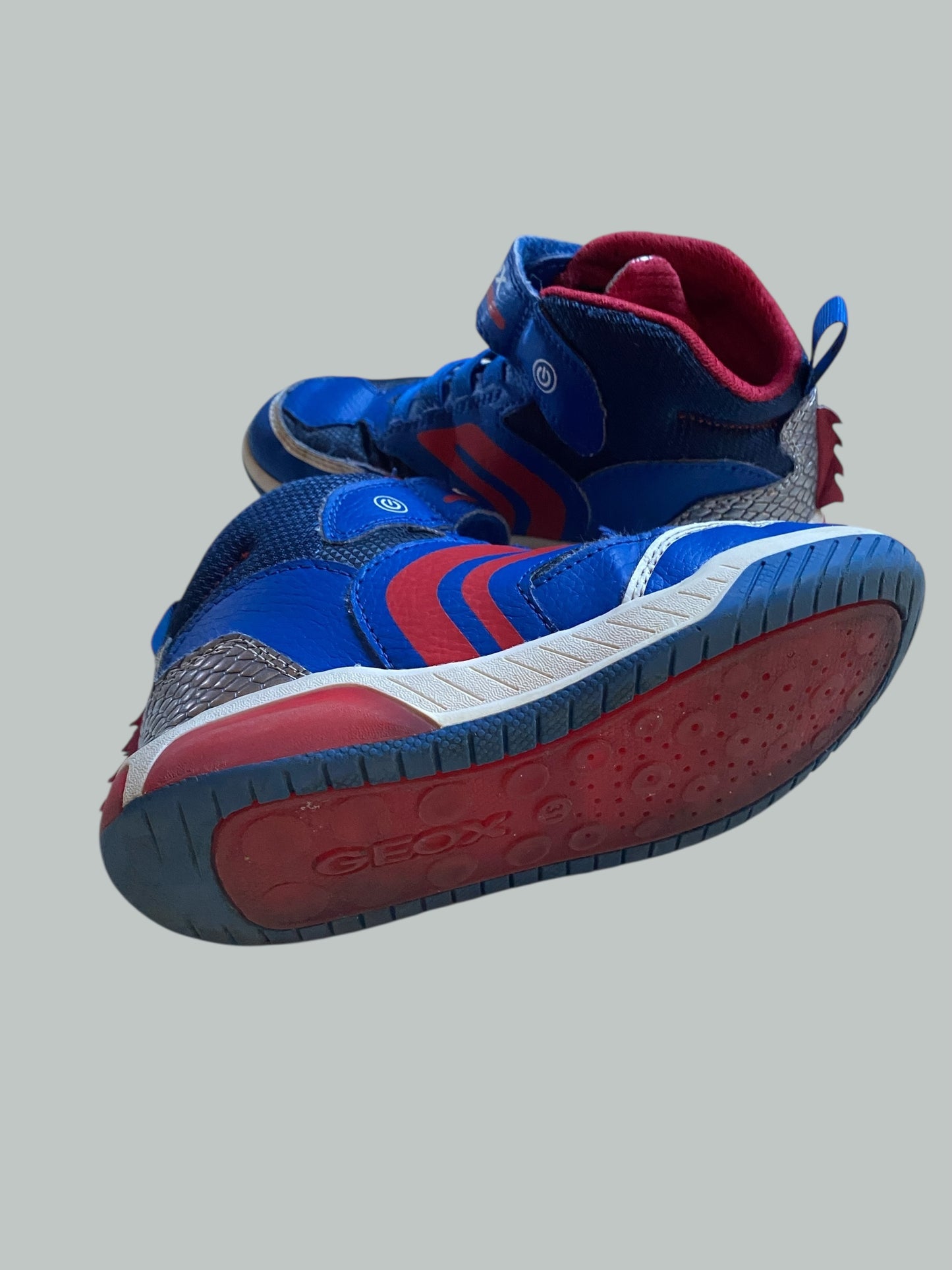 High top flame print sneaker 13US Little Kid | Geox