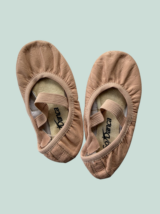 Ballerina slippers 9US Little KIds| So Danca