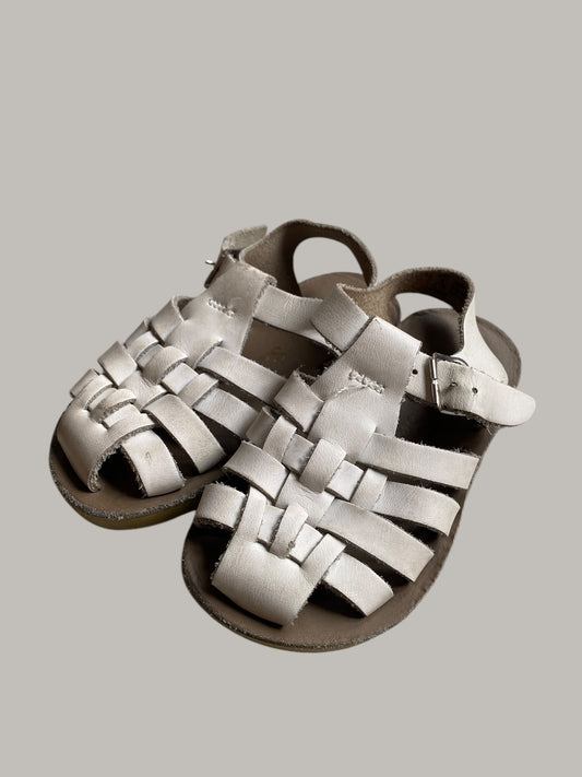 White saltwater sandals 8 US Little Kid | Sun San