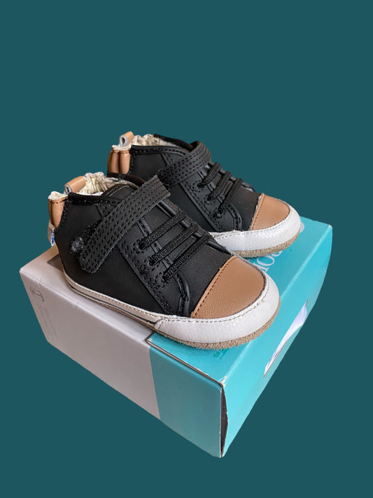 First walker sneakers 3US Little Kid (6-9m)| Robeez