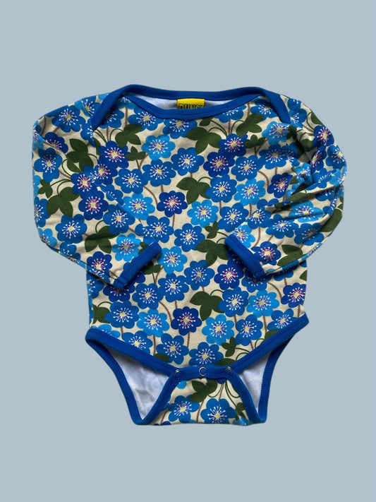 Organic cotton long sleeve flower onesie 9-12m (80) | Duns Sweden