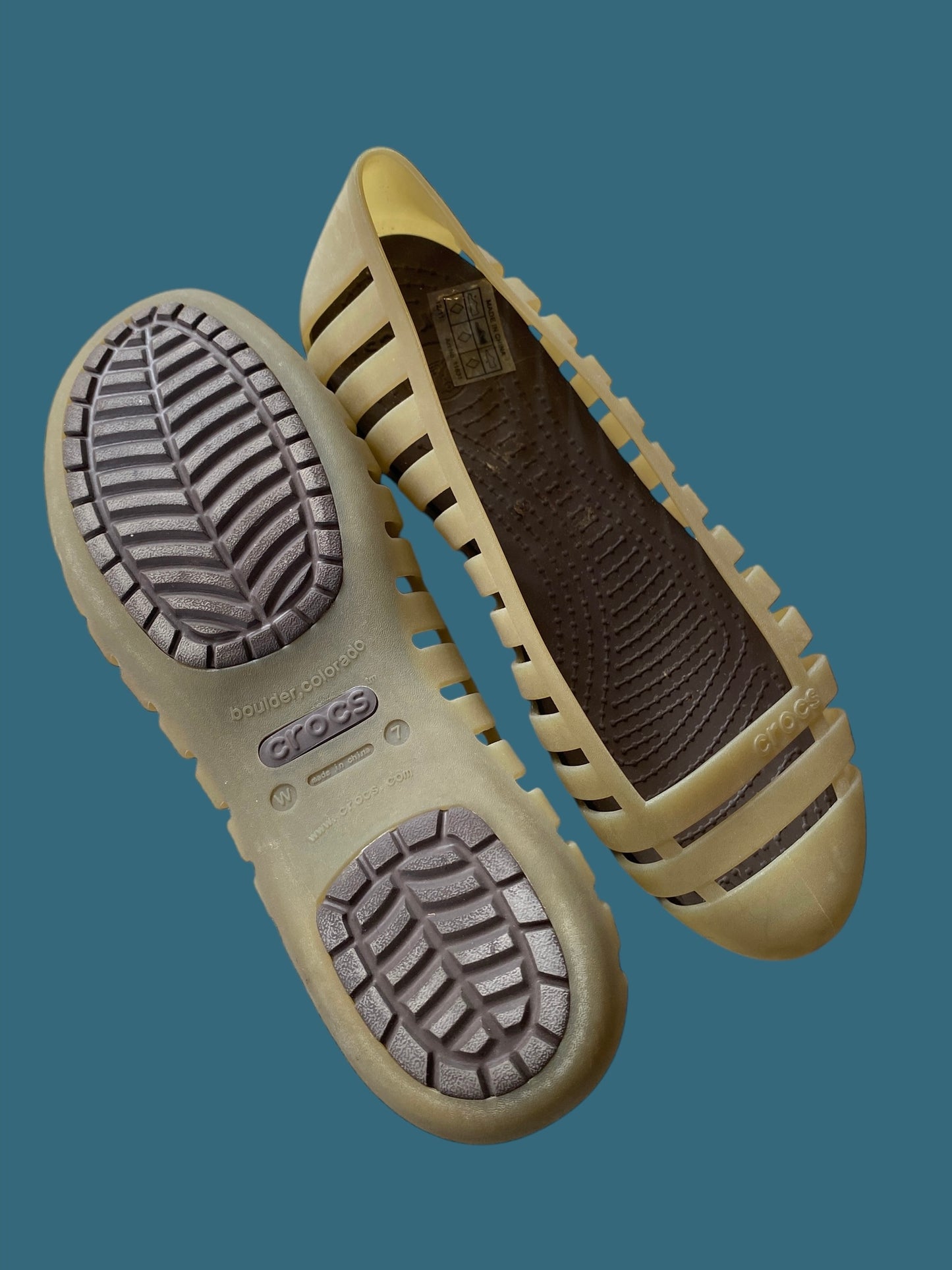 Women’s sandals 7 US adult | Crocs