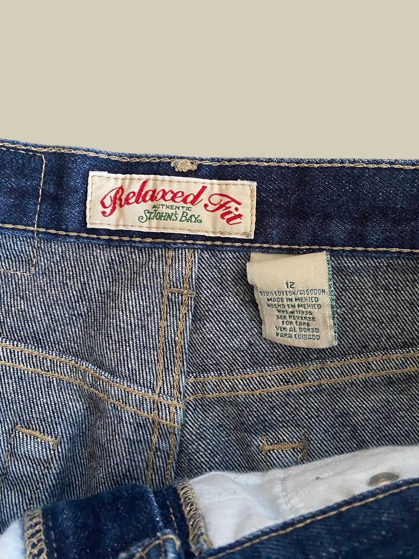 Vintage relaxed fit size 12 jeans - made in Mexico | St John’s Bay