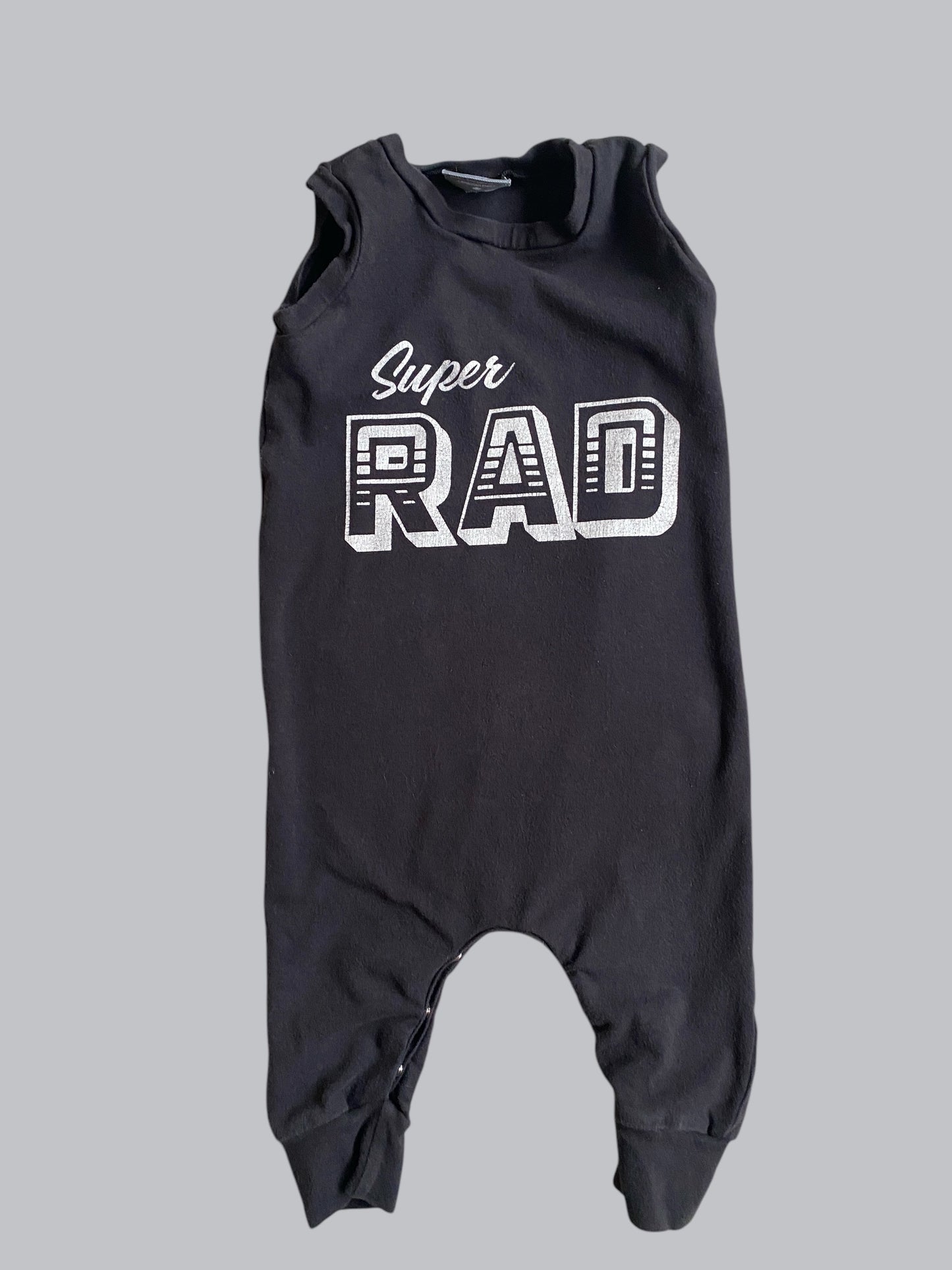 Cotton ‘Super Rad’ romper 12m | Ollie Jones