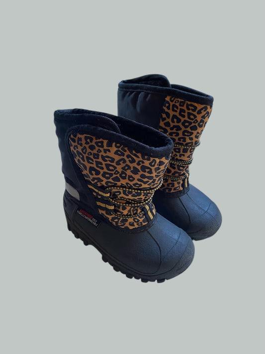 Leopard print velcro winter boots 8US Little Kid