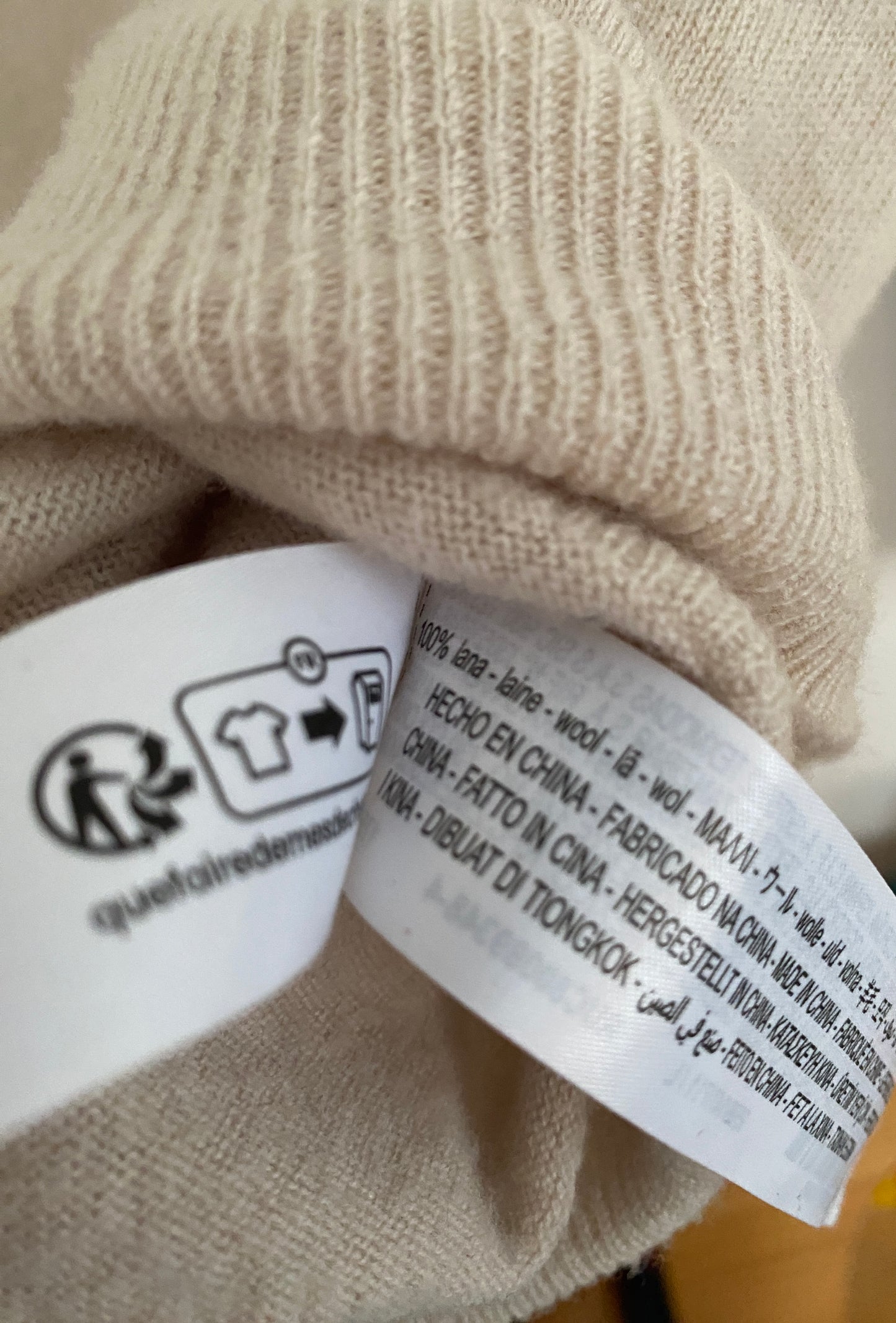 Wool sweater adult large | Zara