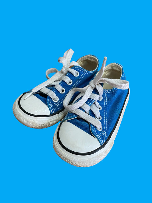 Chucks sneaker 6 US Little Kid | Converse