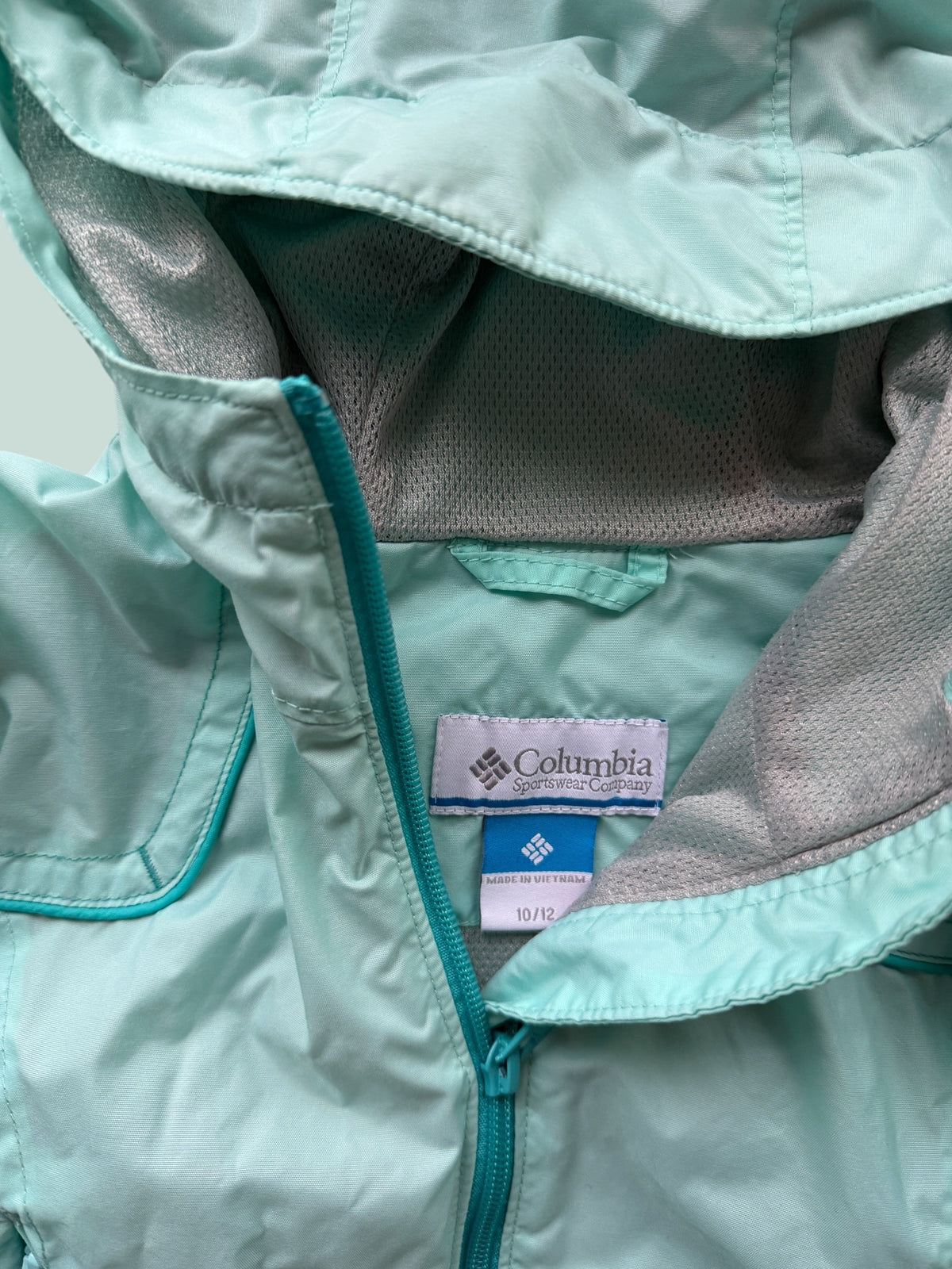 Mint green windbreaker jacket 10-12Y | Columbia