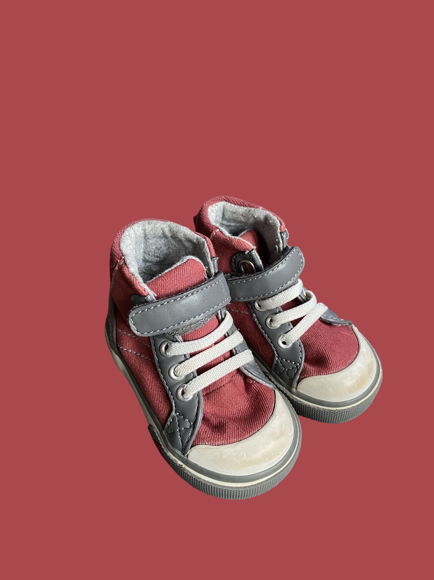 Velcro sneakers 4 US Little Kid | See Kai Run