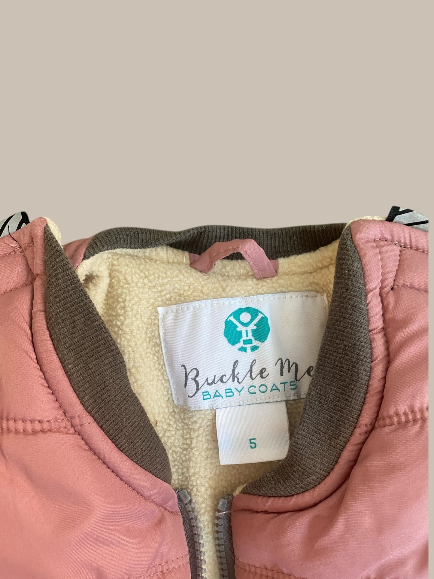 Children car seat safe coat 5Y | Buckle Me