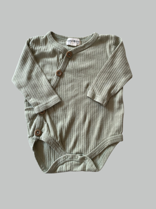 Mint organic cotton butterfly onesie 6-9m | Rabbit + Bear