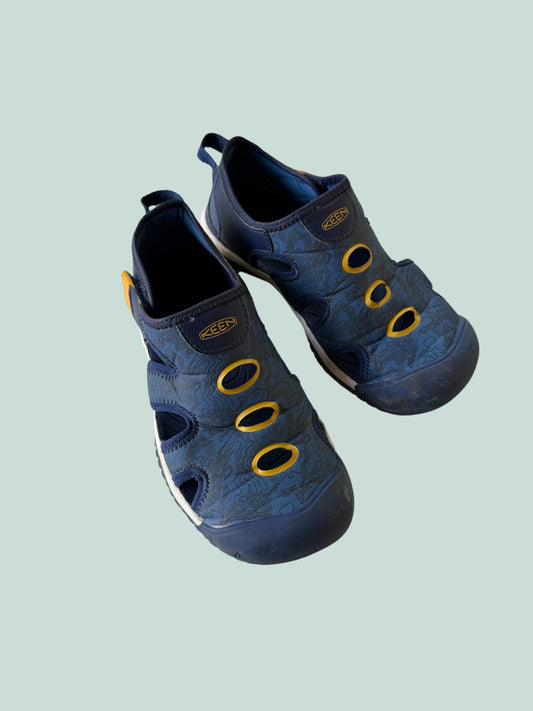 Blue velcro sandals 3US Big Kids | Keen